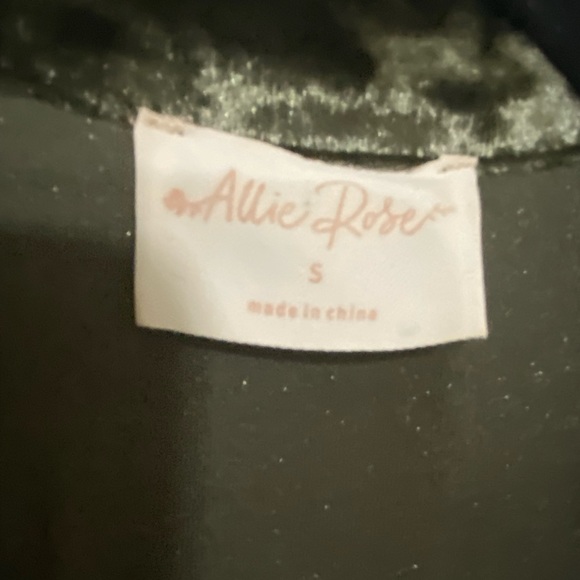 Beautiful light Duster - Picture 4 of 10